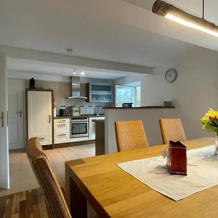 Apartamento Ida's Hus - Ferien Unter Reet Pellworm